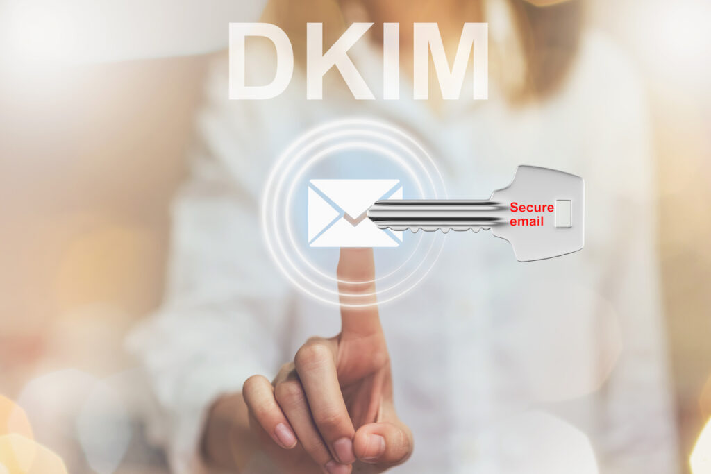 Seguridad en el correo DKIM